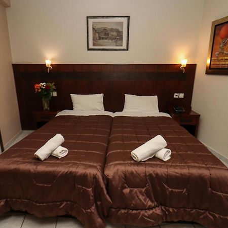 Hotel Orfeas กาลัมปากา ภายนอก รูปภาพ