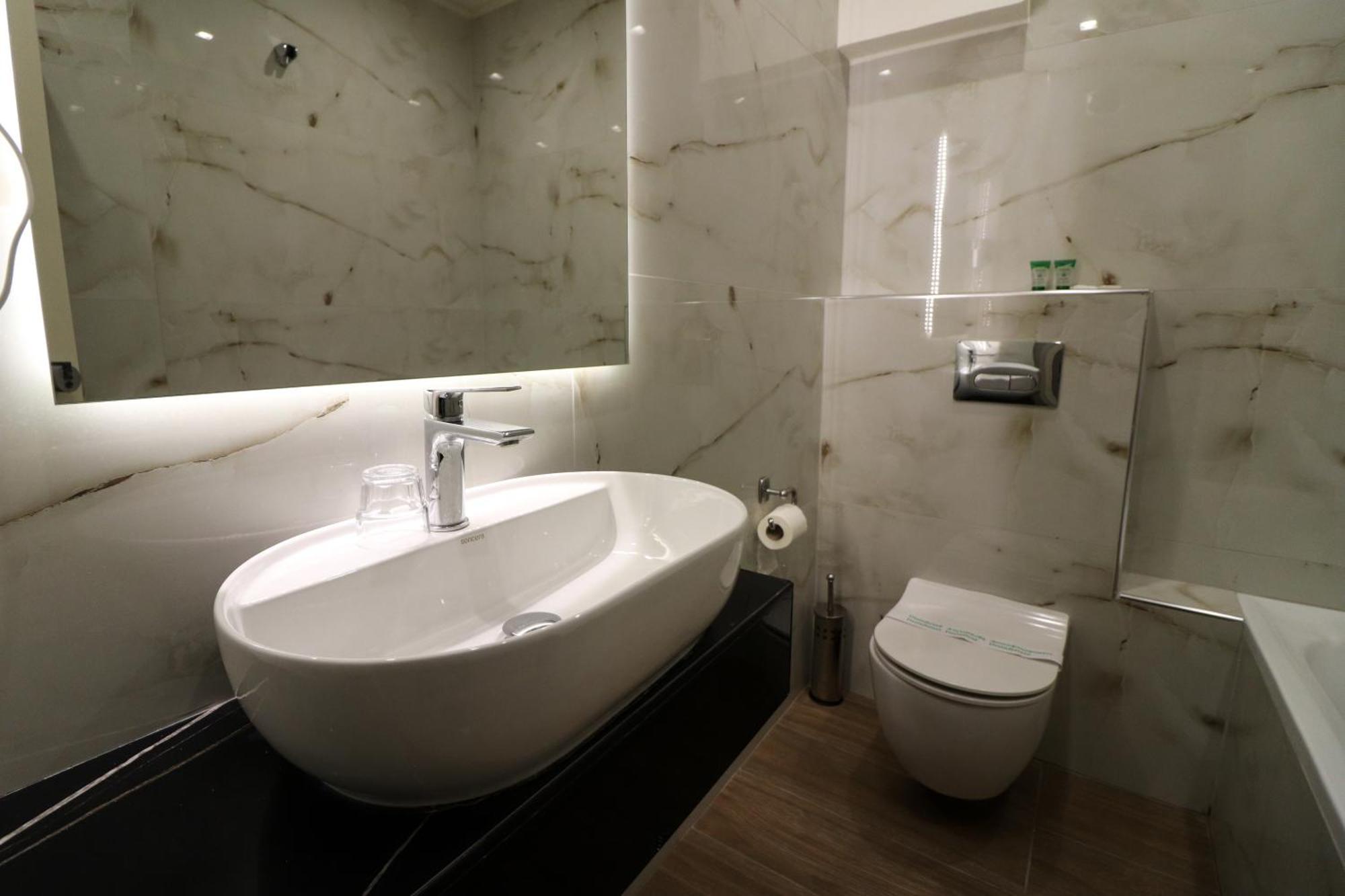 Hotel Orfeas กาลัมปากา ภายนอก รูปภาพ