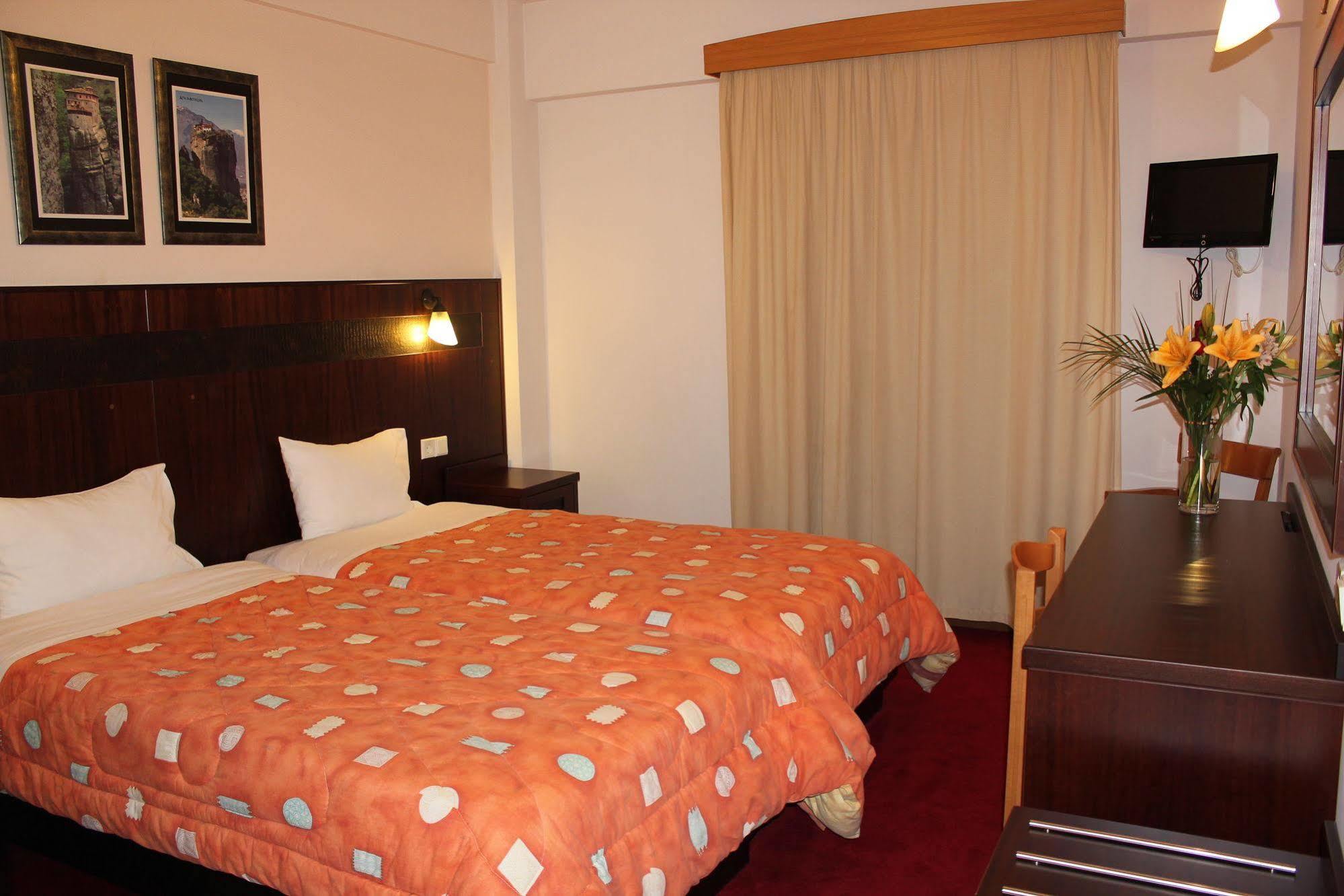 Hotel Orfeas กาลัมปากา ภายนอก รูปภาพ